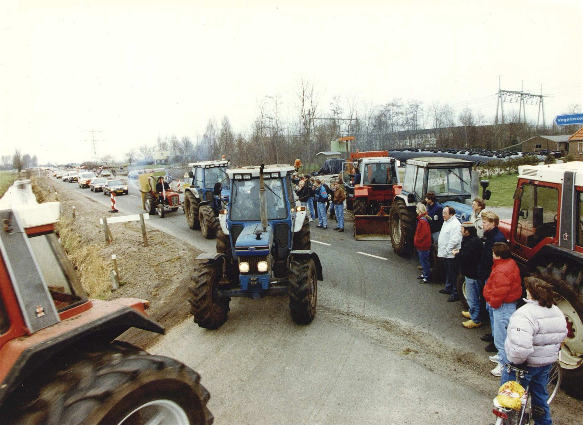 1e uur: boerenprotesten, het dagboek van Anne Frank verscheen 75 jaar