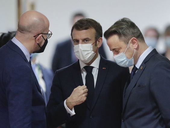 Europese regeringsleiders bespreken maatregelen tegen omikronvariant