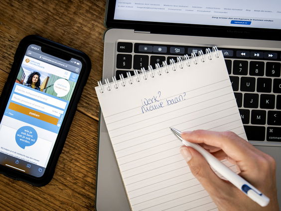 Baankansen voor hoogopgeleiden gegroeid, lageropgeleiden blijven achter