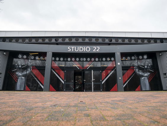 Zwijgcontracten bij The Voice of Holland wenselijk of niet?