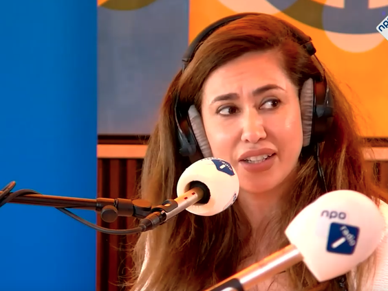 Fidan Ekiz over Kim Khardasian en de jurken van Marilyn Monroe: 'Bezoedeling'