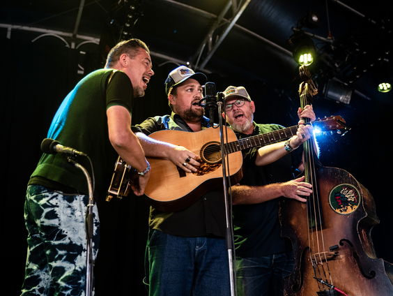 Tim Knol speelt live!