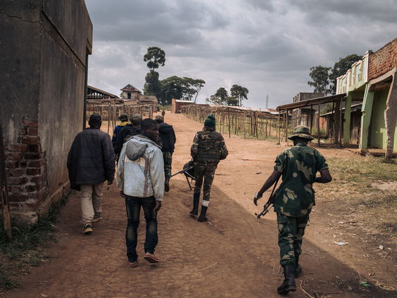 Twee massagraven ontdekt in noordoost Congo