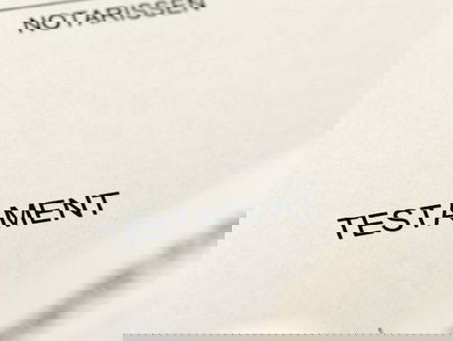 Notarissen vragen steeds meer geld voor het opstellen van een akte, contract of testament