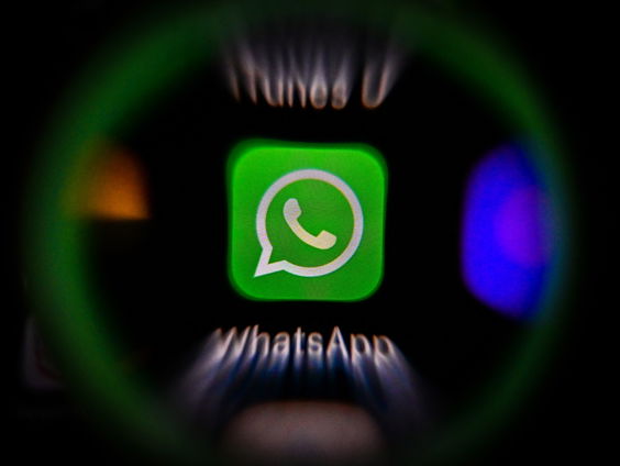 Rode Kruis opent WhatsApp-hulplijn voor Oekraïense vluchtelingen