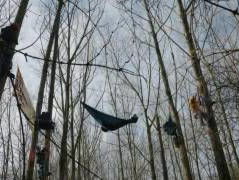 Code geel: Hoe brengen Sterrebos-bezetters de nacht door in hun hangmat?