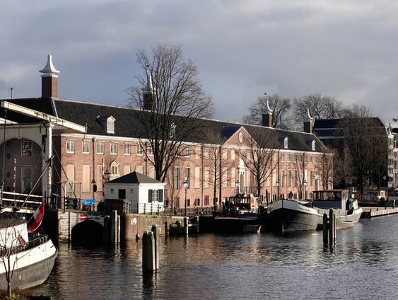 De Hermitage gaat weer open met nieuwe collectie