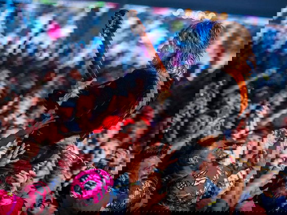 Zonder tourbus geen rockband