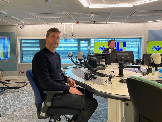 Peter Wijninga en Gerard Janssen over de online cyberoorlog in Oekraïne