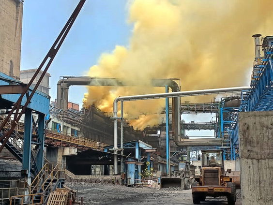 Tata Steel hoeft voorlopig niet minder uit te stoten