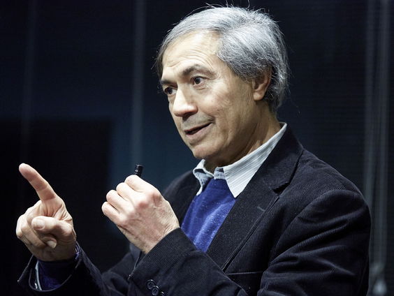 Nadia Bouras over Mohamed Rabbae