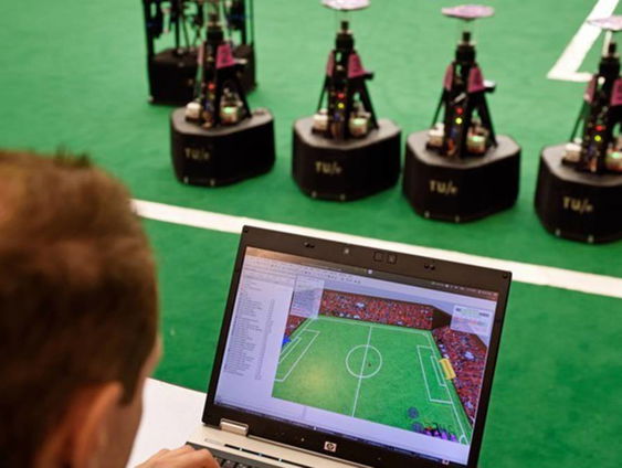 Nederland is Europees kampioen robotvoetbal