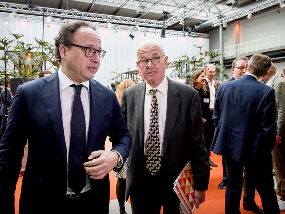 Hans Borstlap: 'Schaf de werkloosheid af'