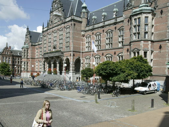 Groningen - de stad van de corporale bangalijstjes en Chinese studenten