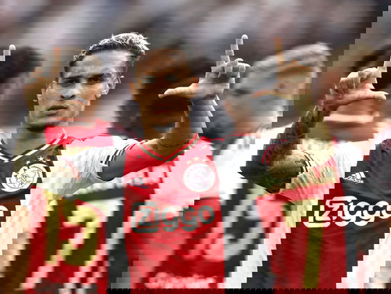 Ajacied Antony kost 100 miljoen, maar is nog geen ster in Braziliƫ