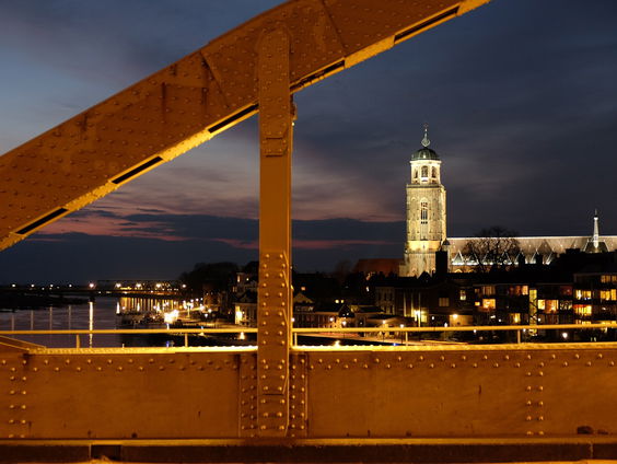 De Deventer putmoord is nooit opgelost