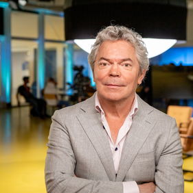 De Publieke Tribune: Familie in de Bak