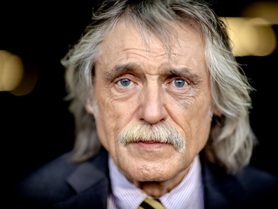 Hoe is het voor slachtoffers van seksueel geweld om al die verhalen te zien over Johan Derksen?