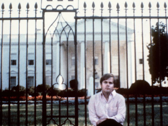 Kan de VS iemand vergeven die de president neerschoot?