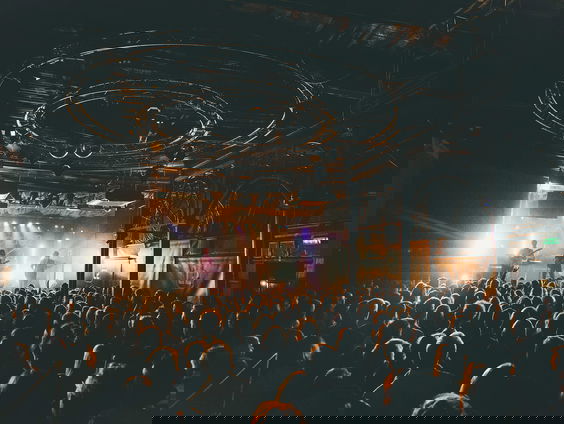 19 januari: 'Cultuur wordt gezien als iets wat je vanuit een stoeltje kan beleven'