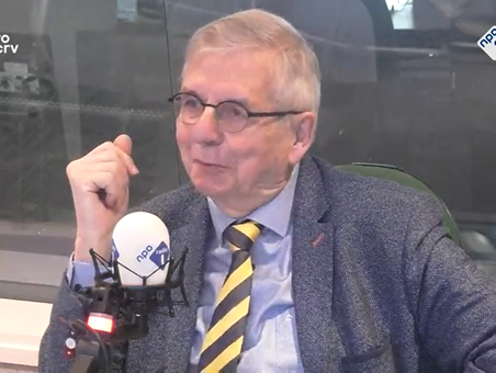 Lexicoloog Piet van Sterkenburg over woorden, boeken en woordenboeken