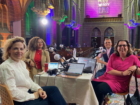 De acceptatie van LHBTIQ+'ers in kerken