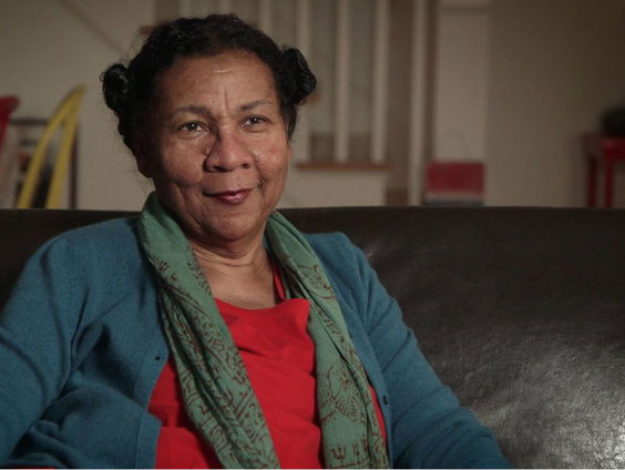 Feministisch boegbeeld en schrijver bell hooks overleden