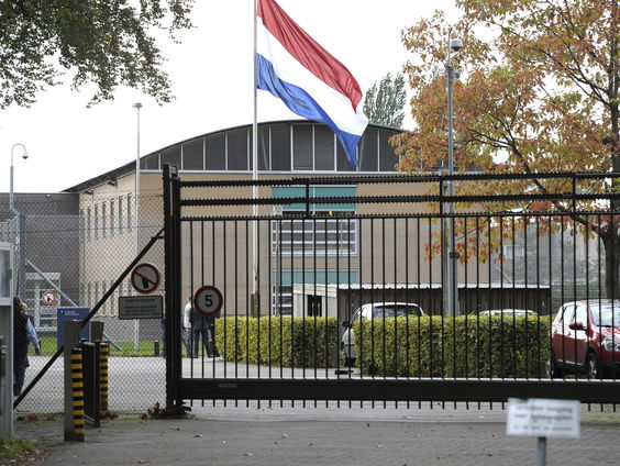 Ongepaste relaties binnen gevangenissen