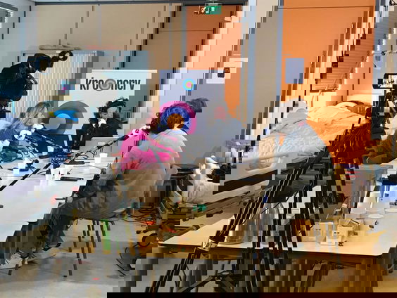 Thijs Launspach, Wendy Kakebeeke en Klaas van Kruistum over de mentale gezondheid van MBO-studenten