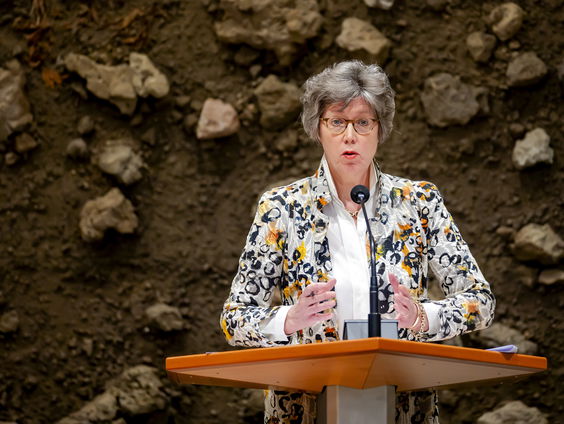 Vraag aan Den Haag: Is er al een langetermijnplan voor Covid?