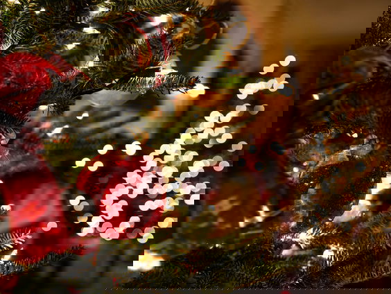 Stand.nl: 'Houd jij je aan de coronaregels deze Kerst?'