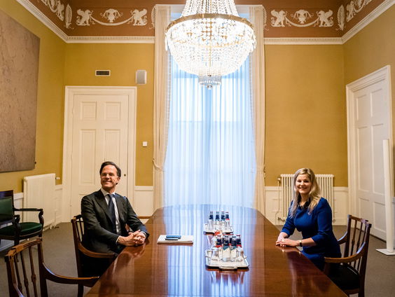 Kom maar door met die nieuwe bestuurscultuur…