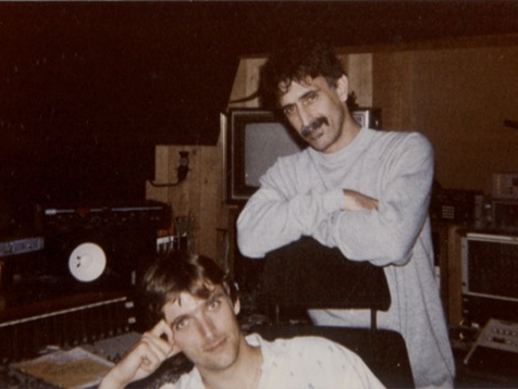 Co de Kloet beschrijft zijn vriendschap met Frank Zappa in 'Frank & Co'