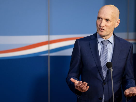 Moet eigen verantwoordelijkheid de rode draad worden in coronabeleid op lange termijn?