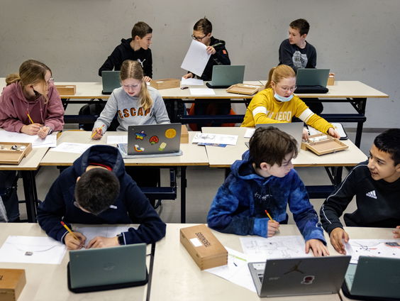 'Quarantaineregels voor scholen zijn te streng'
