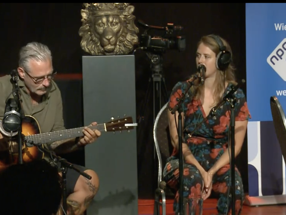 Maaike Ouboter en Eric Corton spelen live!