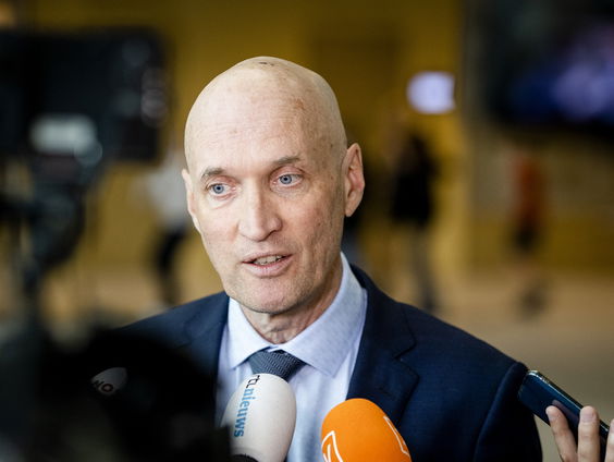 IC-capaciteit moet nu omhoog, waarschuwen deskundigen