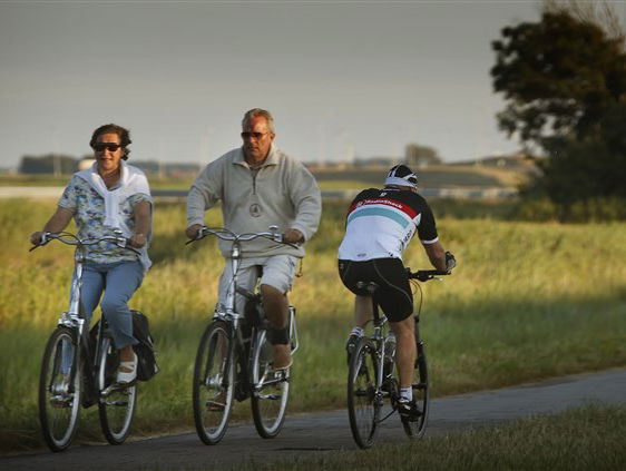 Frank bedacht (en reed) een fietstocht door alle gemeenten in Nederland