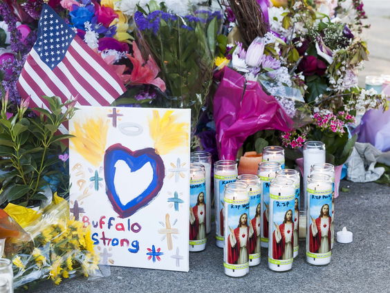 Bureau Buitenland - Hoe de omvolkingstheorie mainstream werd