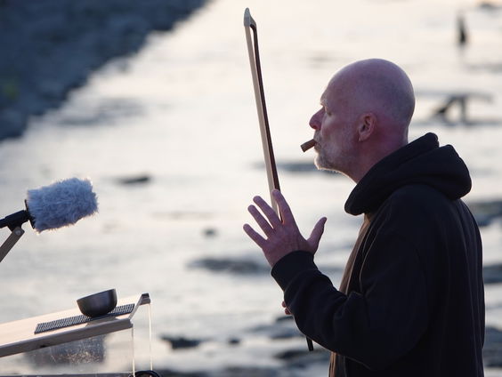 Oergong: Trio voor trompet, fanfare en wadvogel