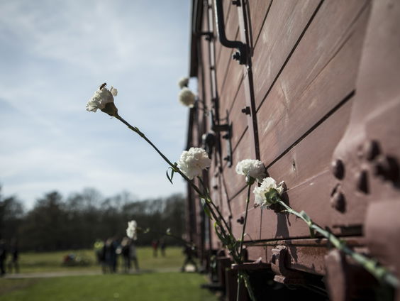 Trouwen in kamp Westerbork tijdens de oorlog