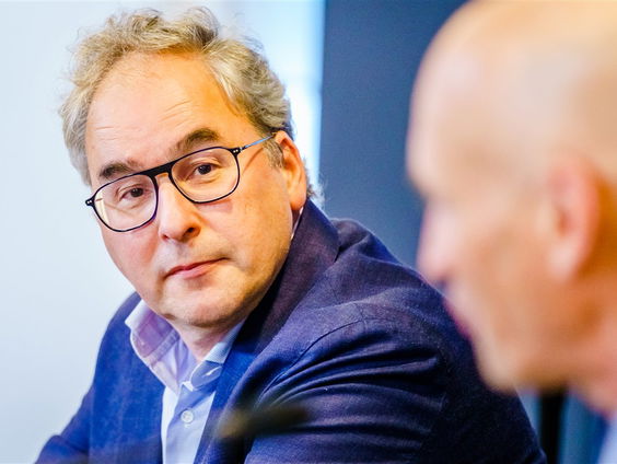 Marc Bonten: 'Quarantaine en isolatie is het meest effectief om het virus te remmen'