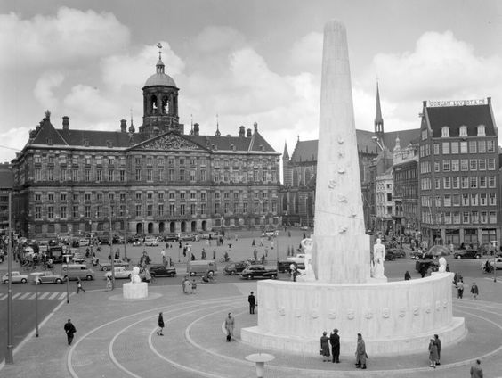 Terug naar Toen: Vandaag in 1956 werd het Nationaal monument op de Dam onthuld door koningin Juliana