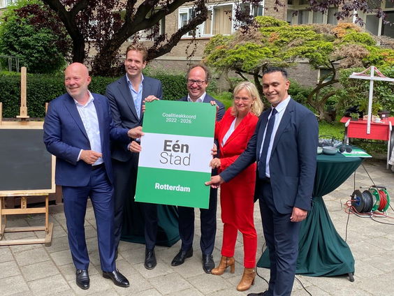 Rotterdam geeft statushouders baan