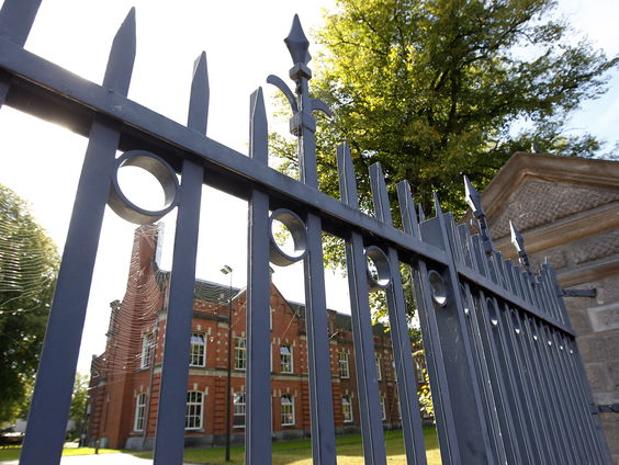 Gaat de kazerne in Assen dicht?