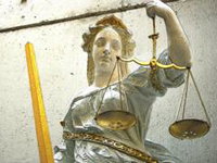 Ambtenaren kritisch op aanpak misstand ministerie van Justitie