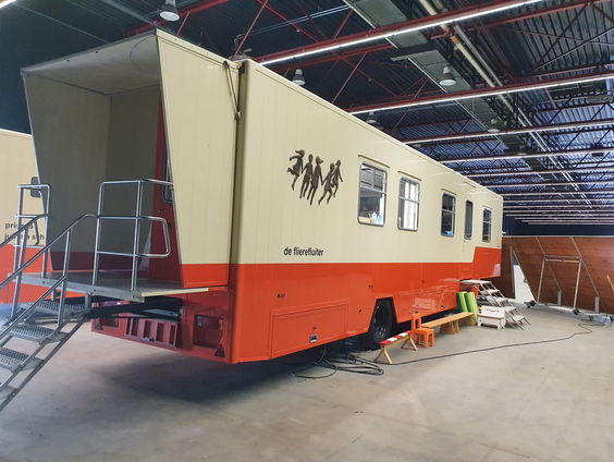 Een klaslokaal op wielen..