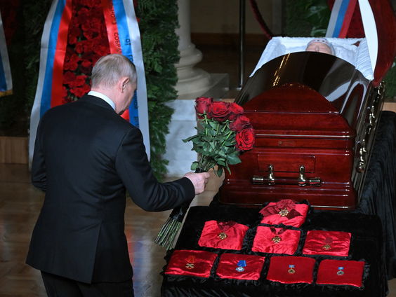 Zjirinovski: Ruslands meest beruchte nationalist