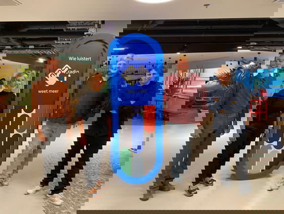 Dit is de Zondag door Guido van Dijk met Margreet Sanders, Tim Schouten en Hildebrand Bijleveld