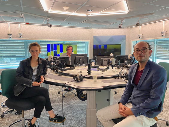 Nina Polak en Michaël Stoker over fictie en het nieuws